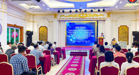 hoi-thao-cong-nghe-vu-tru-GIS-Hung-Yen-VSGA (1)