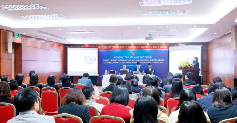 hoi-nghi-tong-ket-elearning-vega-DOSM-VSGA (1)